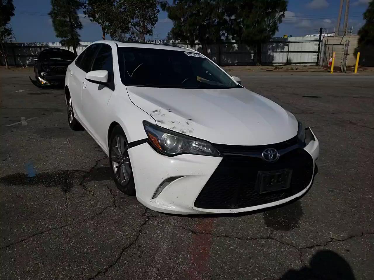 2016 TOYOTA CAMERY 4T1BF1FK0GU519683