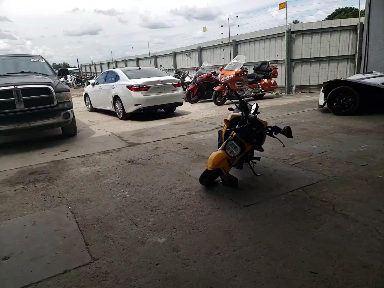 2022 HONDA GROM 125 MLHJC921XN5005252