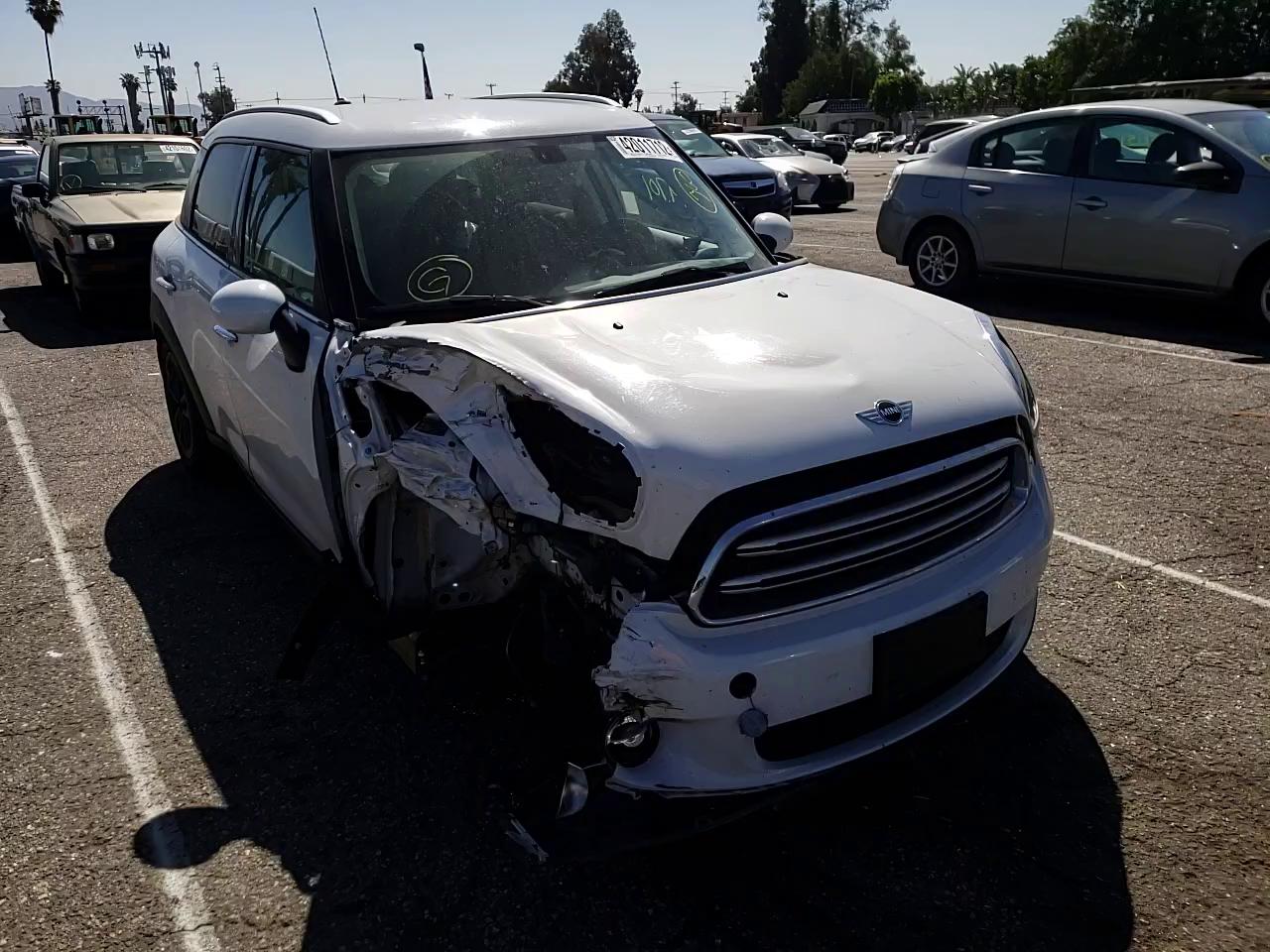 2016 MINI COOPER COU WMWZB3C58GWR50010