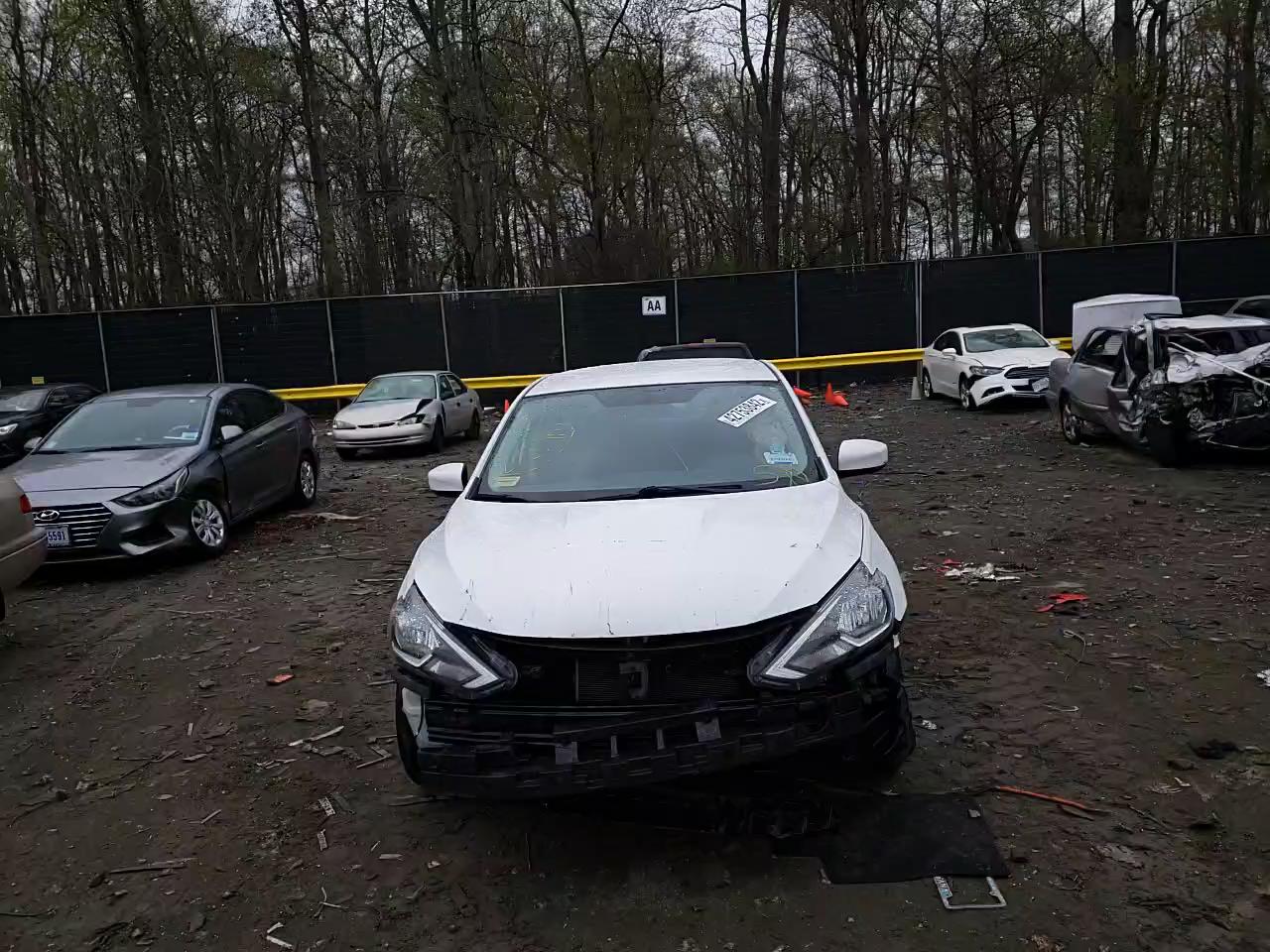 2017 NISSAN SENTRA S 3N1AB7AP7HY316972