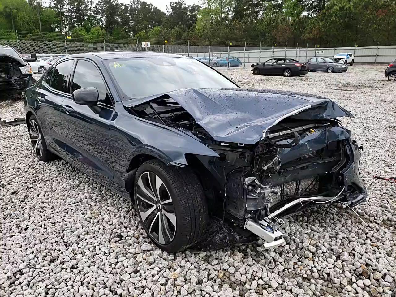 2022 VOLVO S60 B5 MOM 7JRL12FZ5NG160483