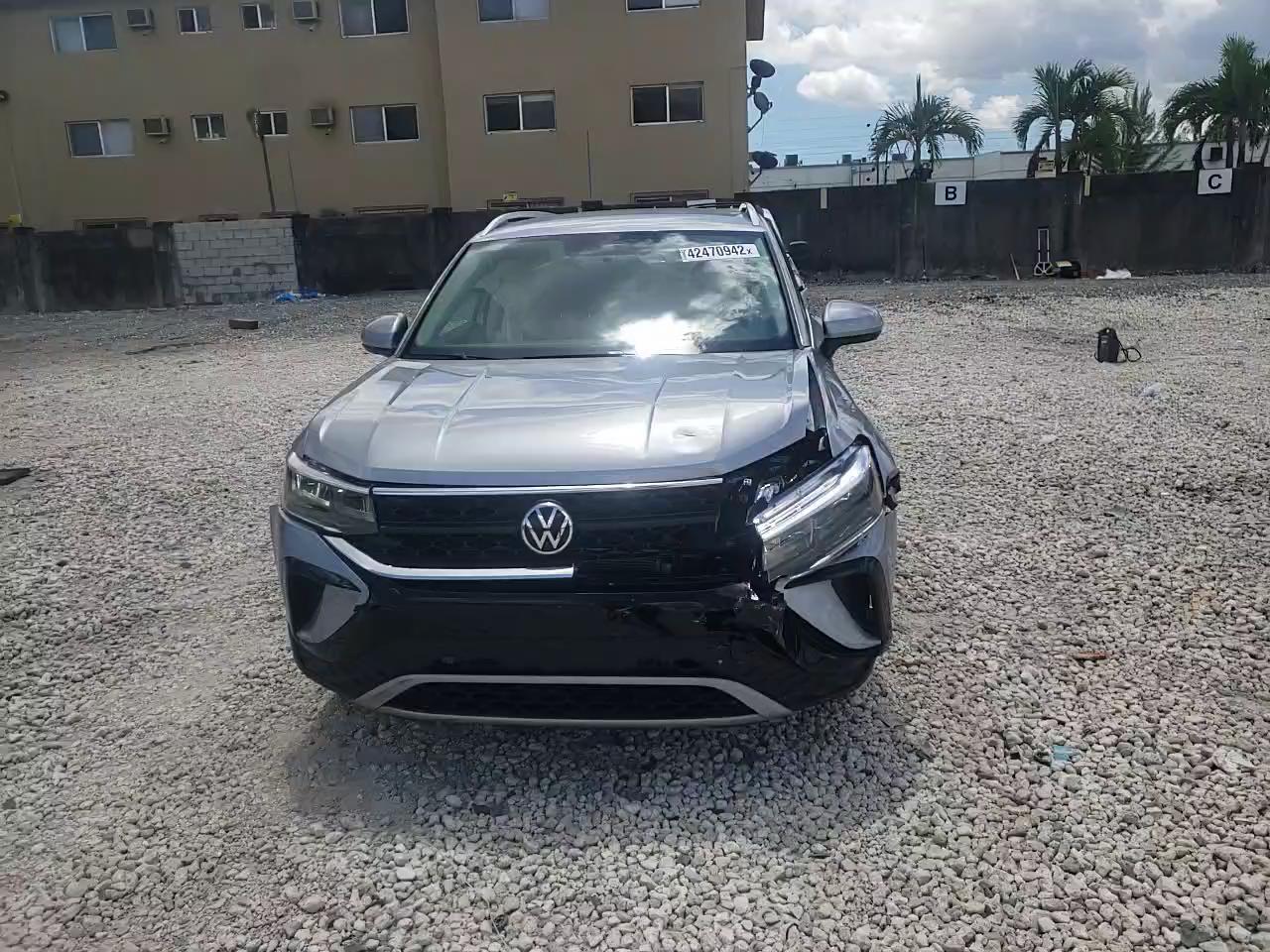 2022 VOLKSWAGEN TAOS SE 3VVRX7B23NM047023