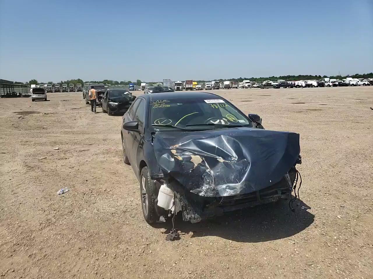 2017 TOYOTA CAMRY LE 4T1BF1FK4HU787122