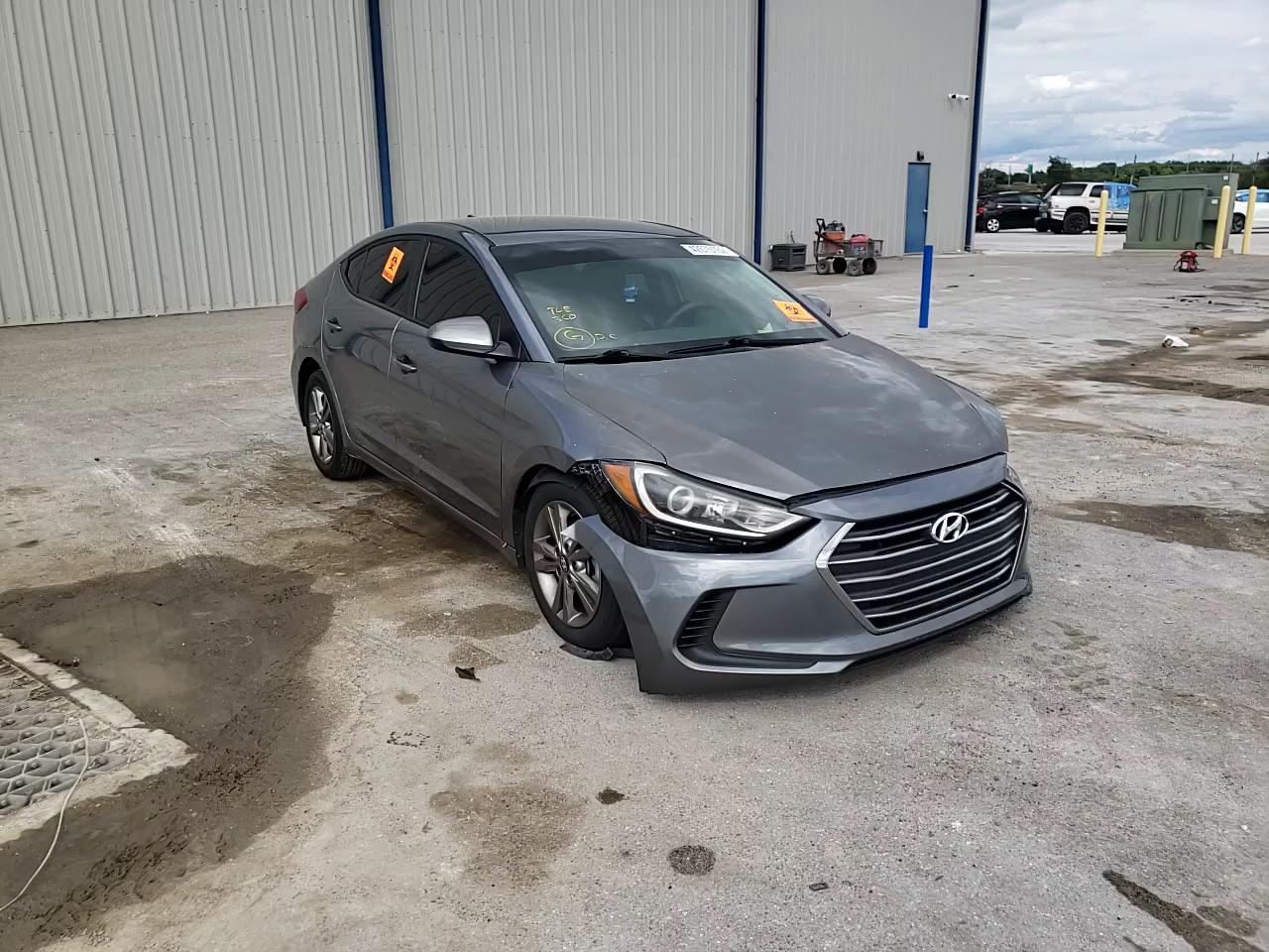 2018 HYUNDAI ELANTRA SE 5NPD84LF7JH306571