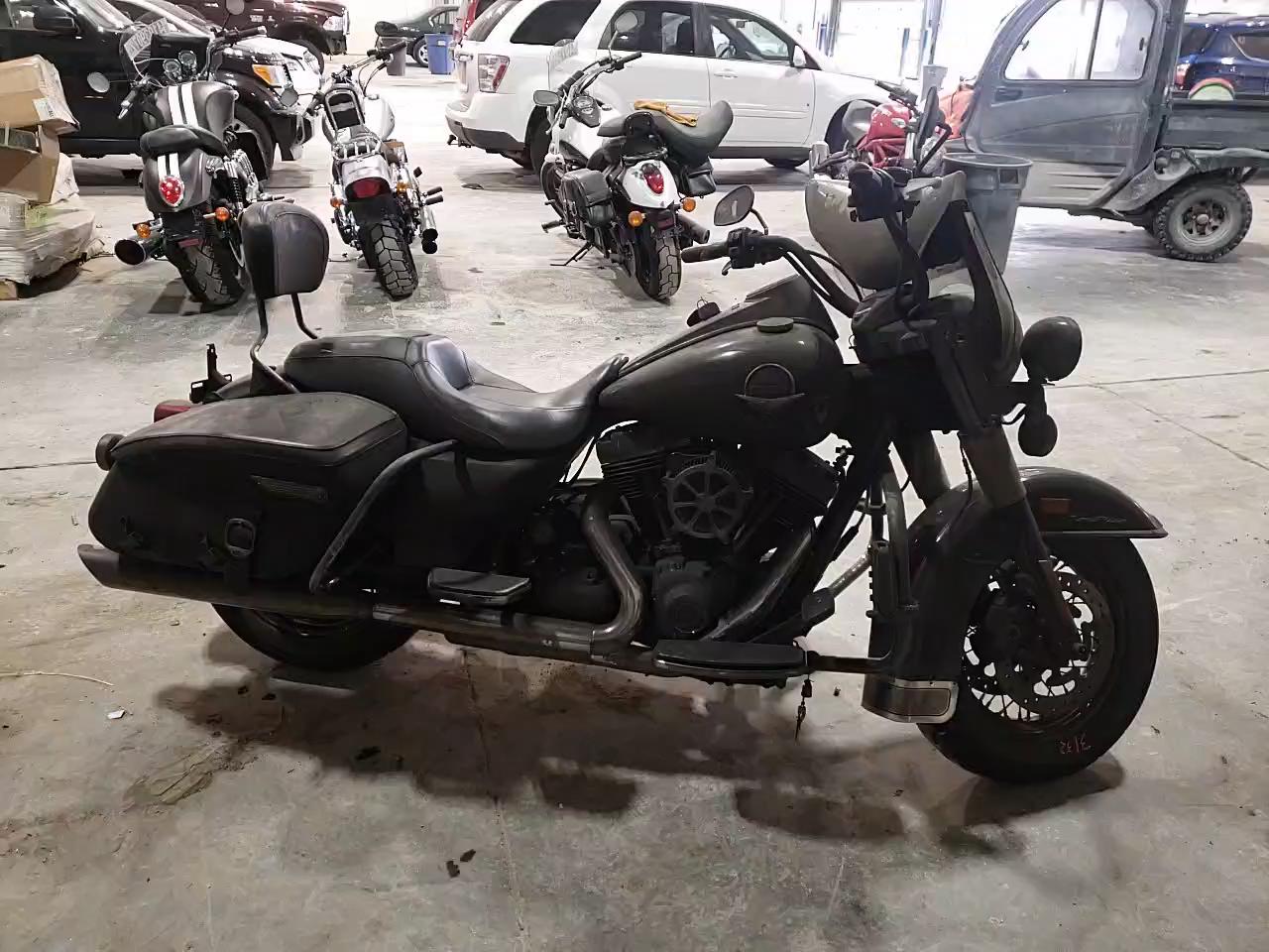 2009 HARLEY-DAVIDSON FLHRC 1HD1FR4179Y692927