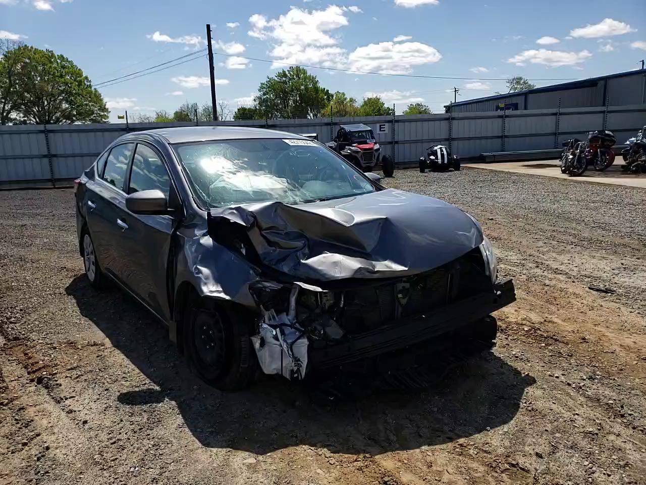 2015 NISSAN SENTRA S 3N1AB7AP6FY361270