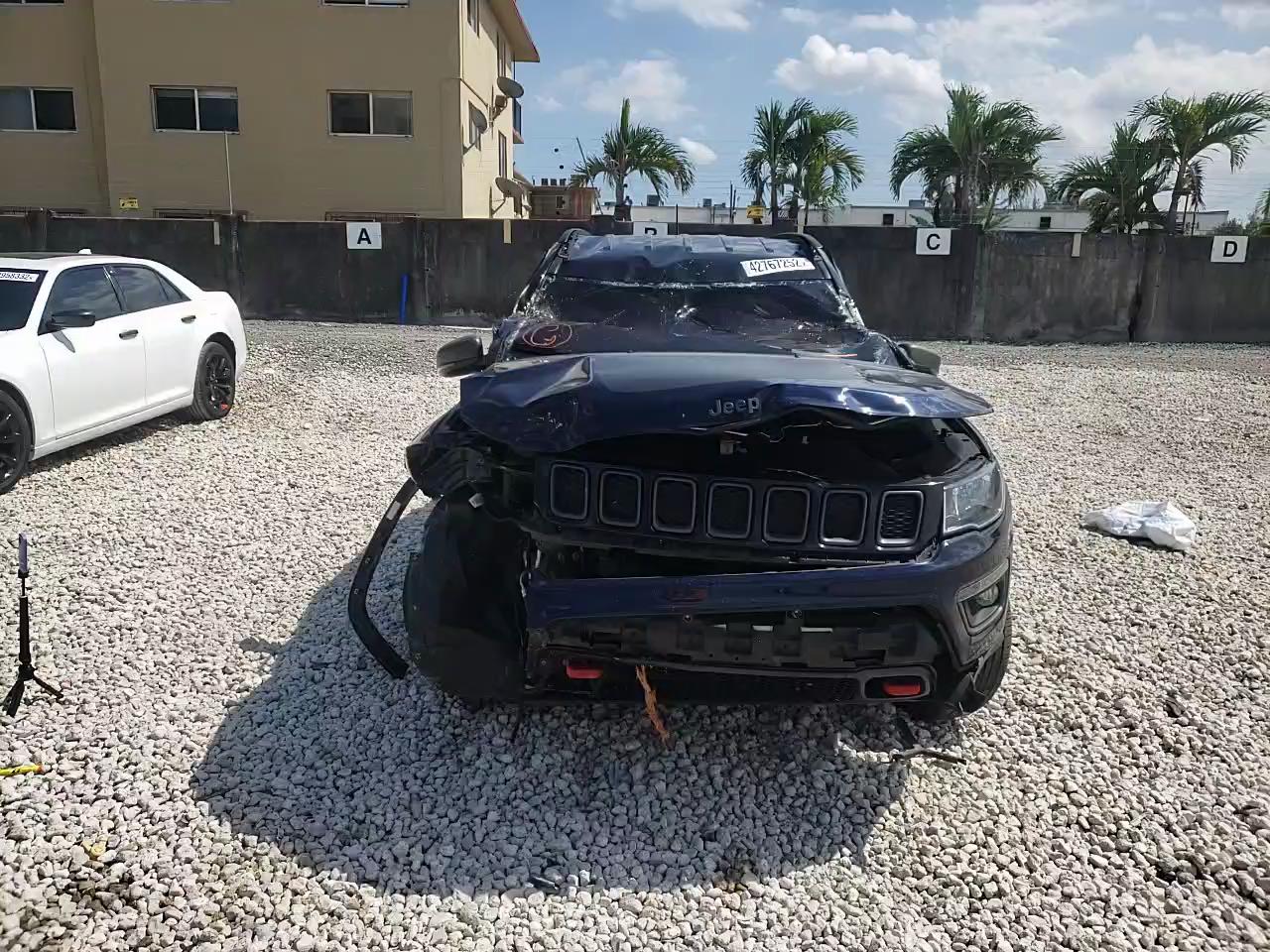 2019 JEEP 8705F 3C4NJDDB7KT733223