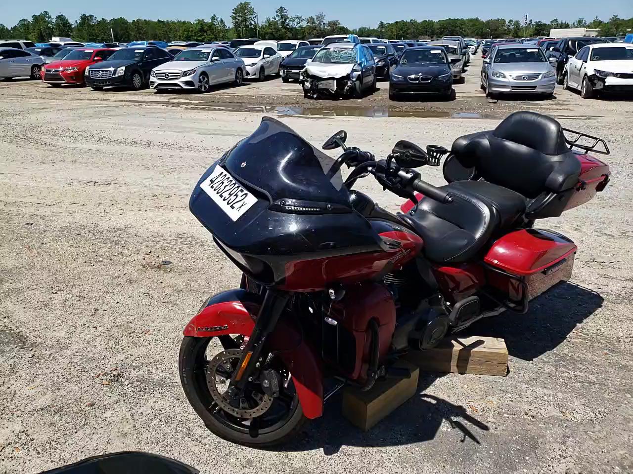 2020 HARLEY-DAVIDSON FLTRK 1HD1KZF17LB649997