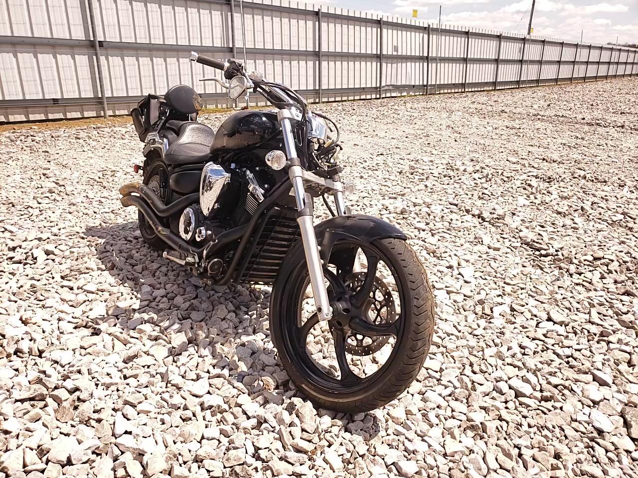 2011 YAMAHA XVS1300 CU JYAVP33E6BA001107