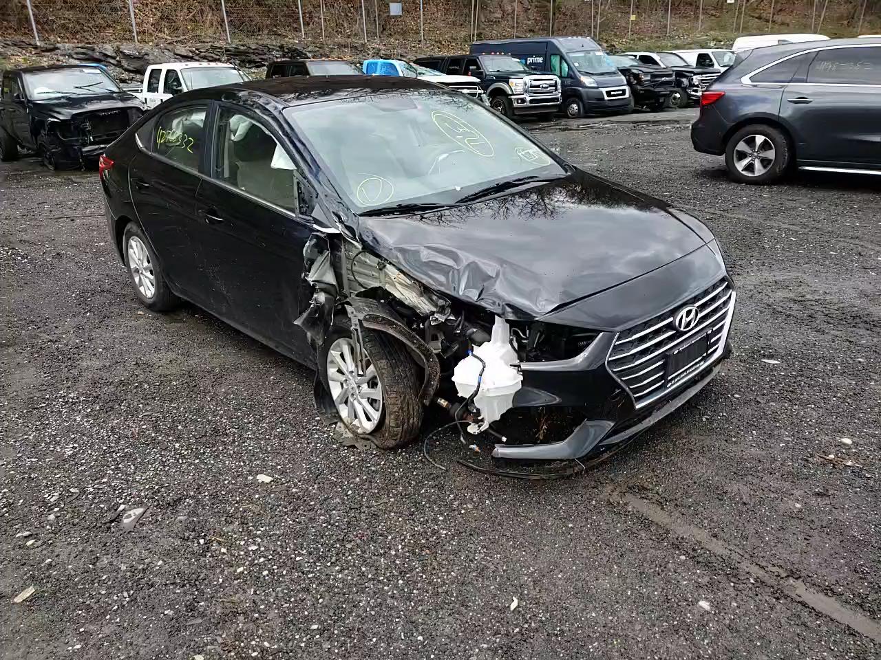 2019 HYUNDAI ACCENT SE 3KPC24A35KE070546
