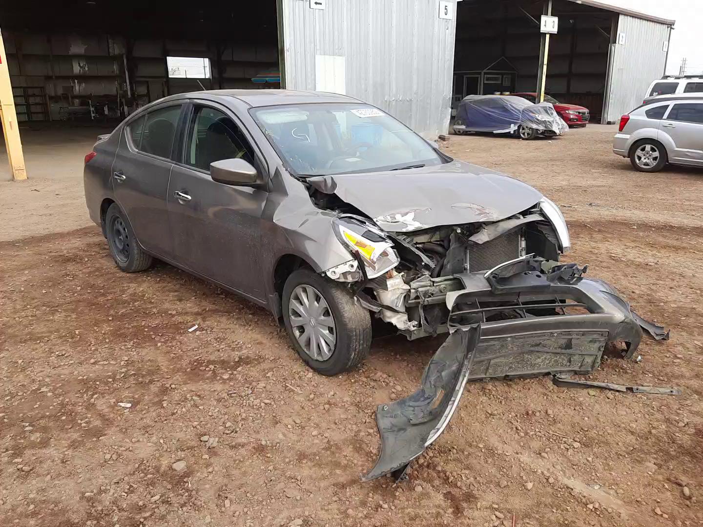 2015 NISSAN VERSA S 3N1CN7AP3FL823202