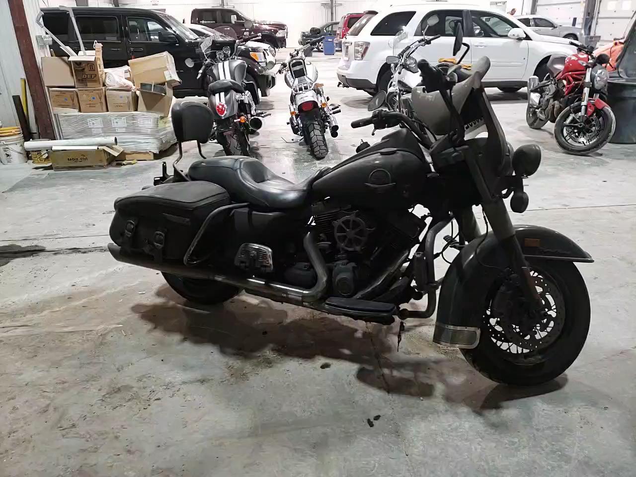 2009 HARLEY-DAVIDSON FLHRC 1HD1FR4179Y692927