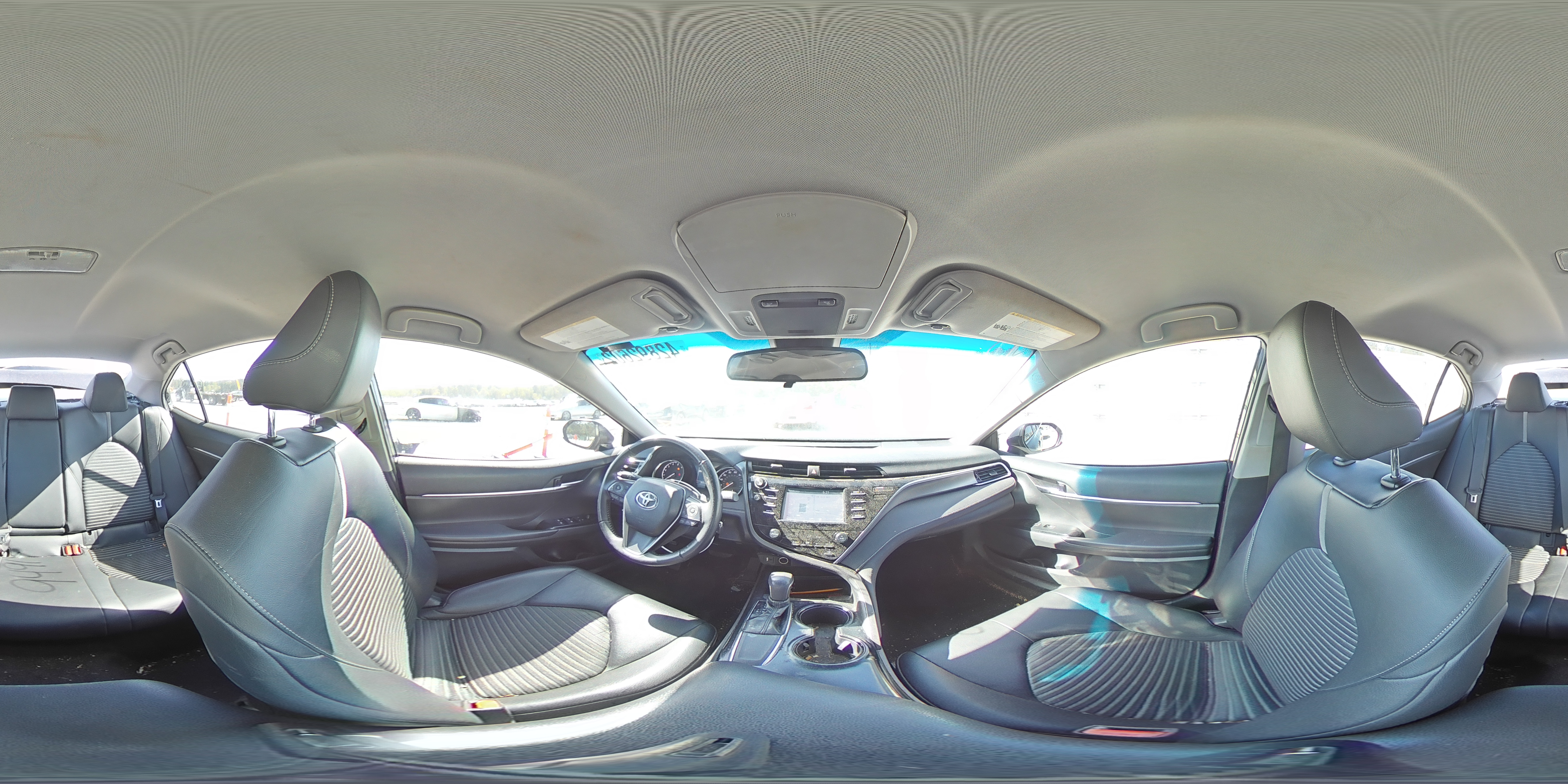 2018 TOYOTA CAMRY L 4T1B11HK0JU046824