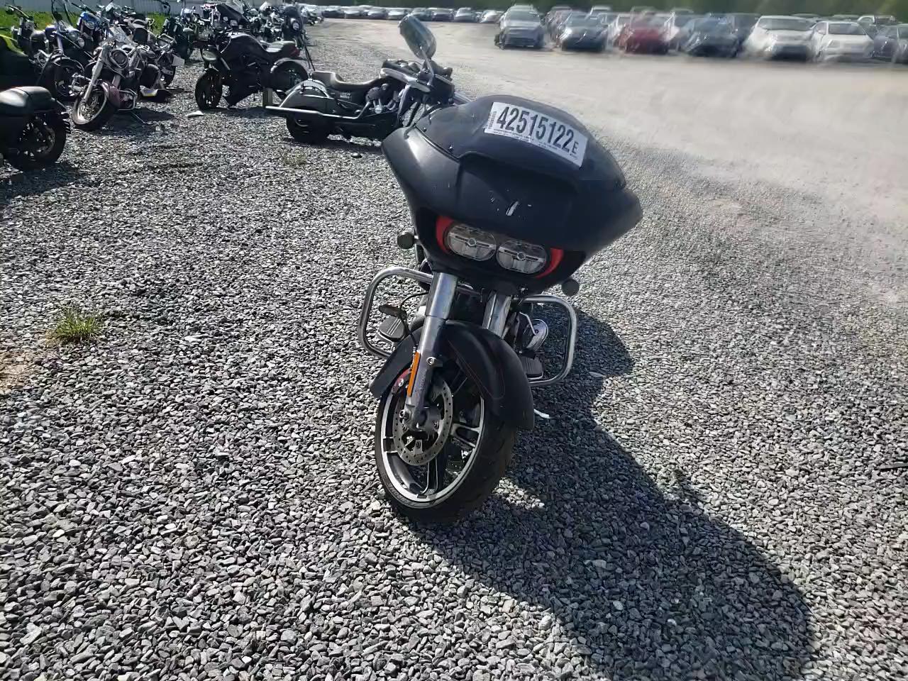 2015 HARLEY-DAVIDSON FLTRXS ROA 1HD1KTM11FB699198
