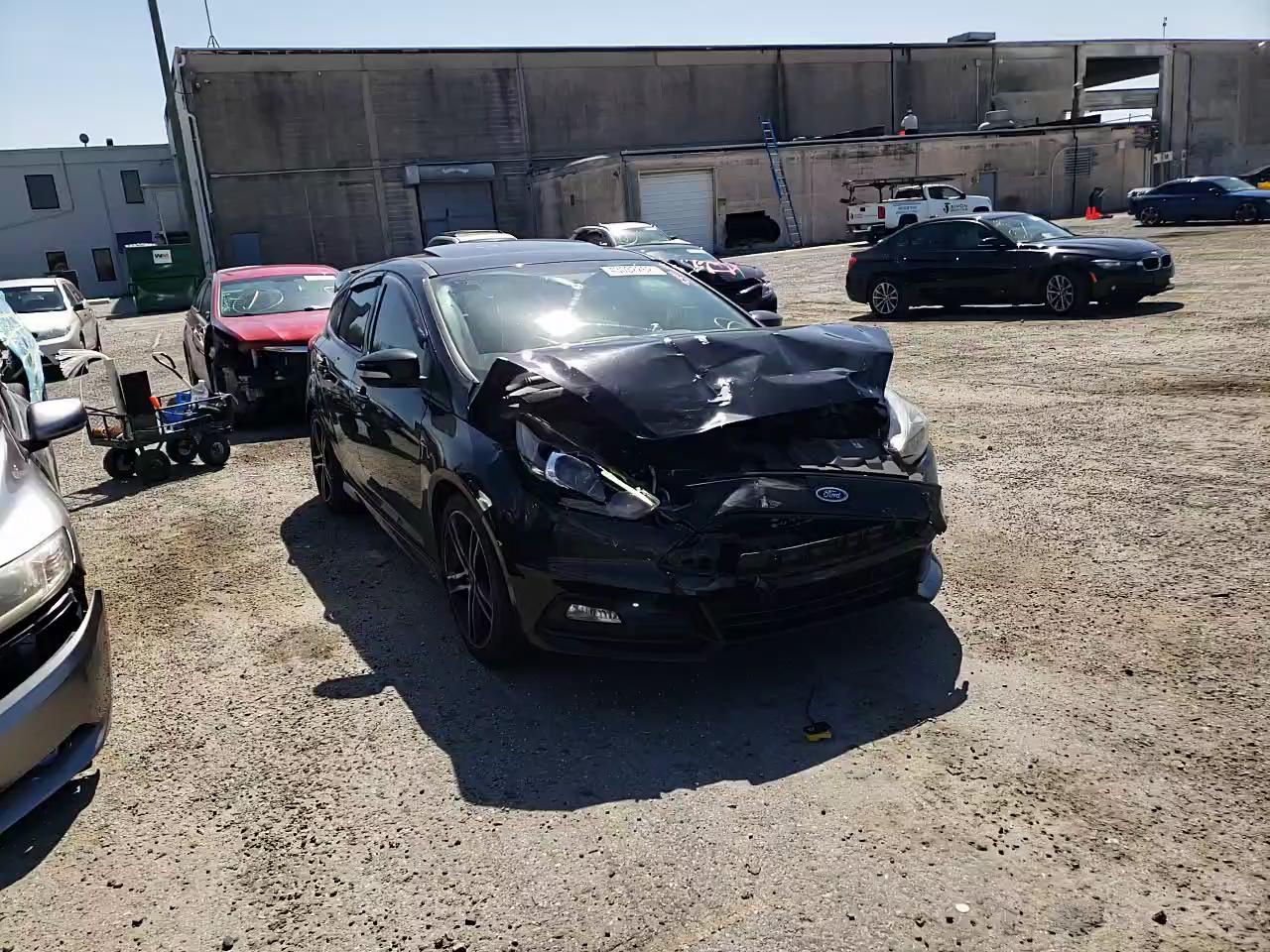 2017 FORD FOCUS ST 1FADP3L94HL208763