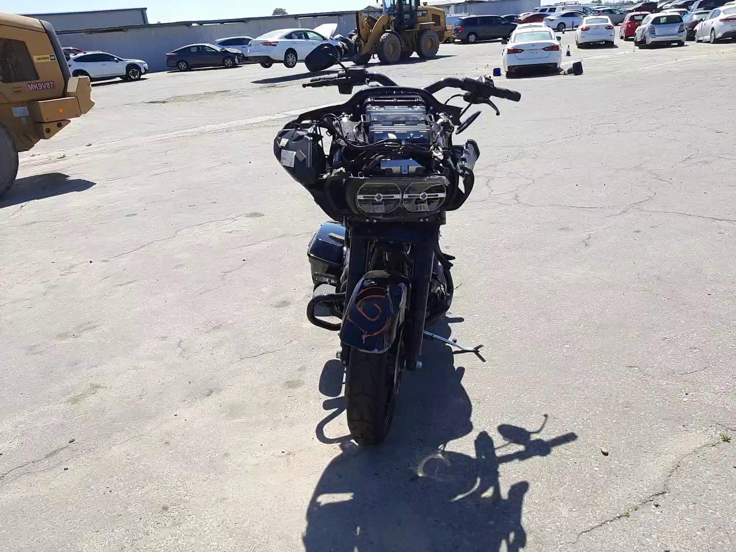 2021 HARLEY-DAVIDSON FLTRXS 1HD1KTP14MB674191