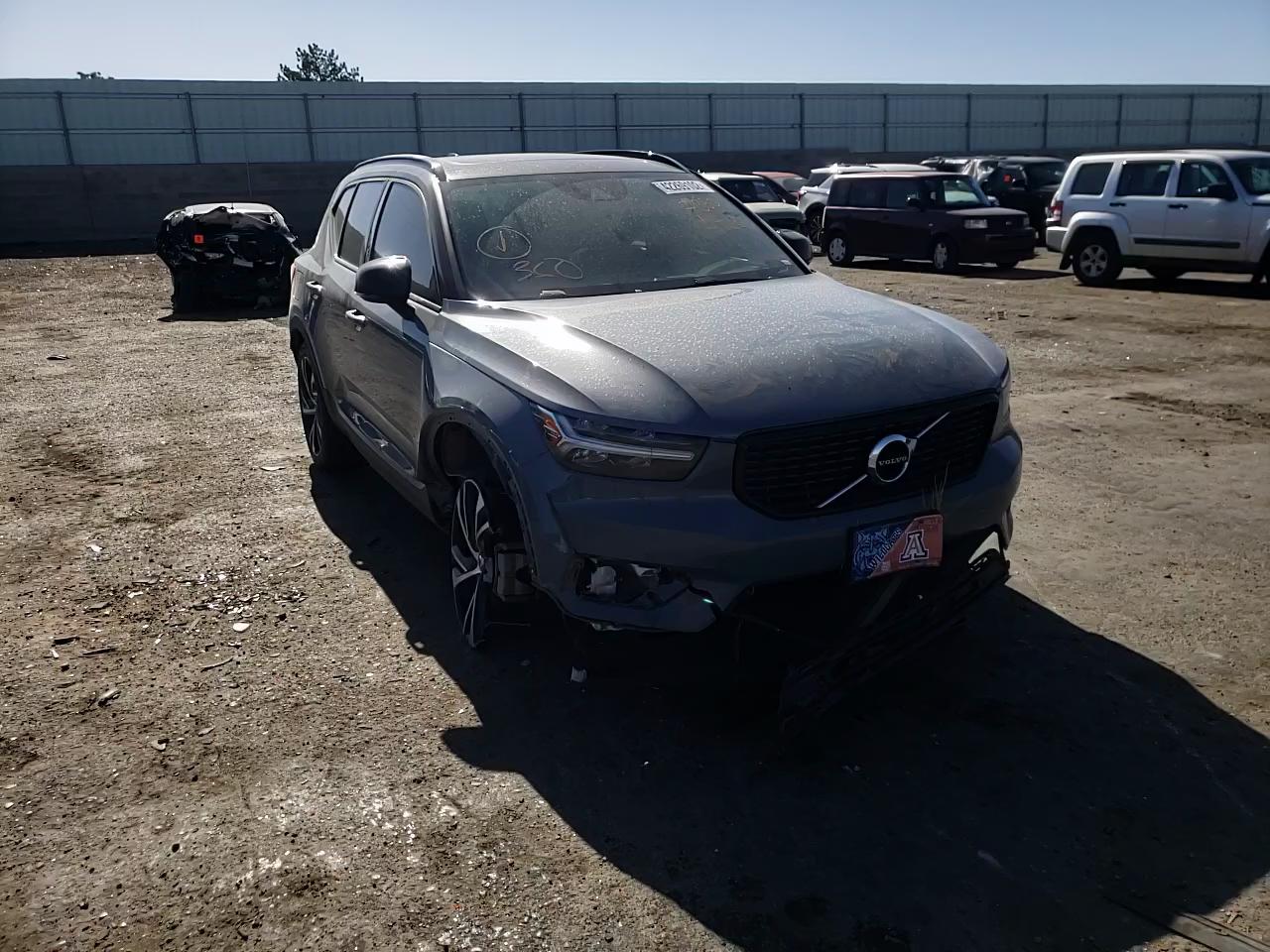 2020 VOLVO XC40 T4 R- YV4AC2HM1L2338902