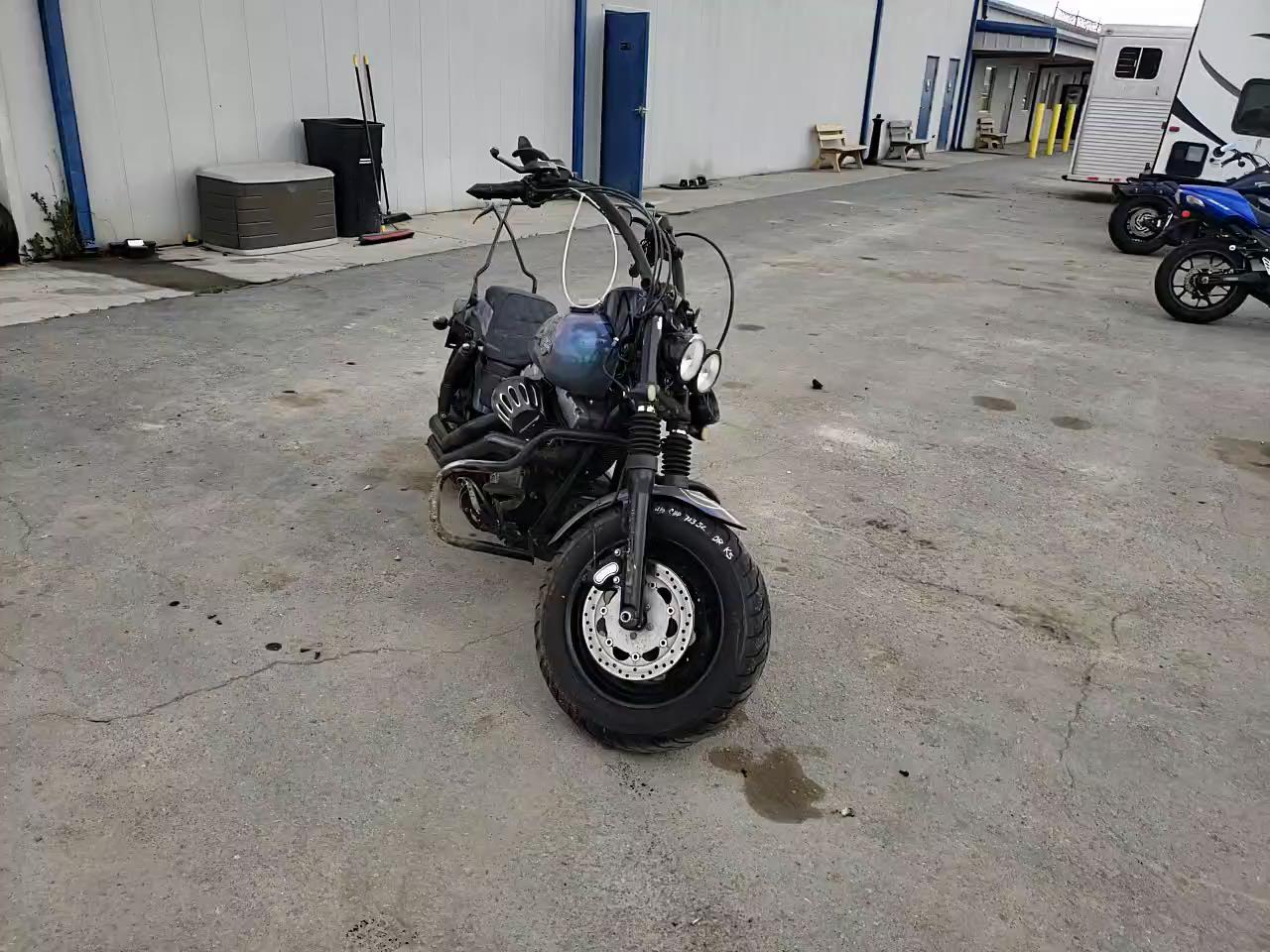 2011 HARLEY-DAVIDSON FXDF 1HD1GY414BC308127