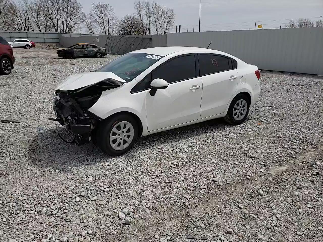 2015 KIA RIO LX - KNADM4A32F6501917
