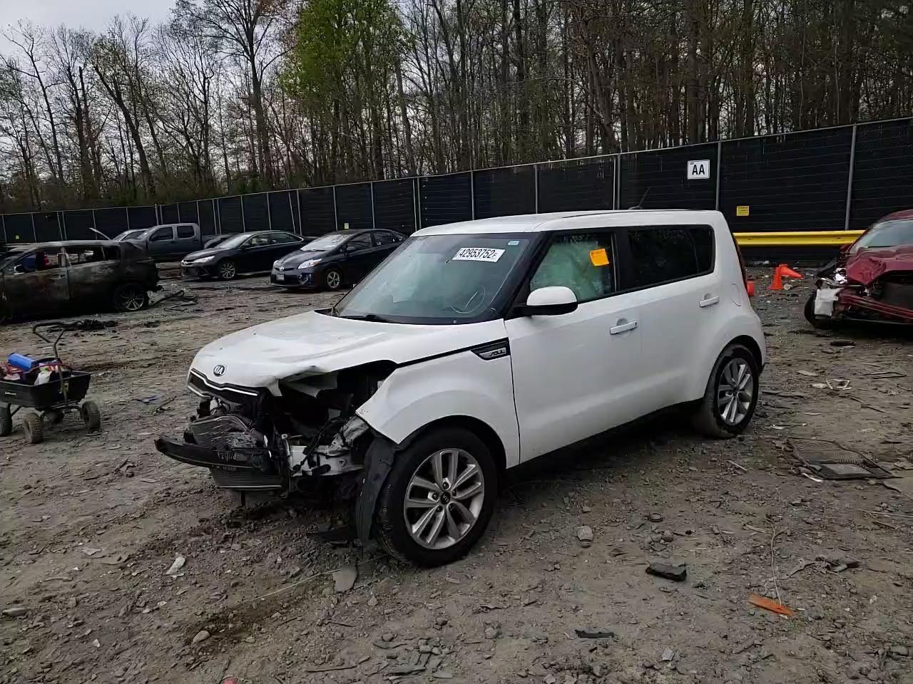 2018 KIA SOUL + KNDJP3A50J7888706