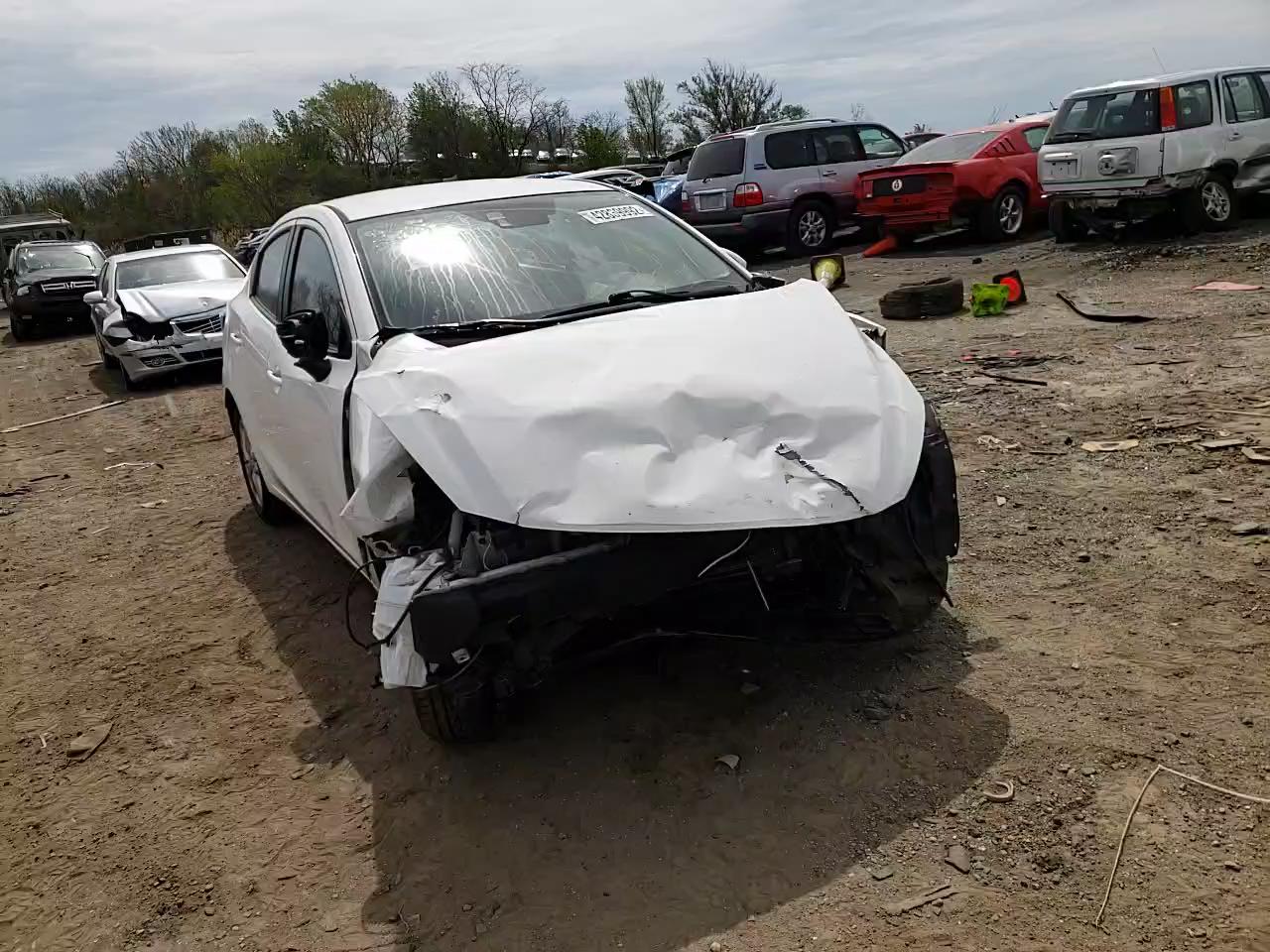 2017 TOYOTA YARIS IA 3MYDLBYV2HY167516