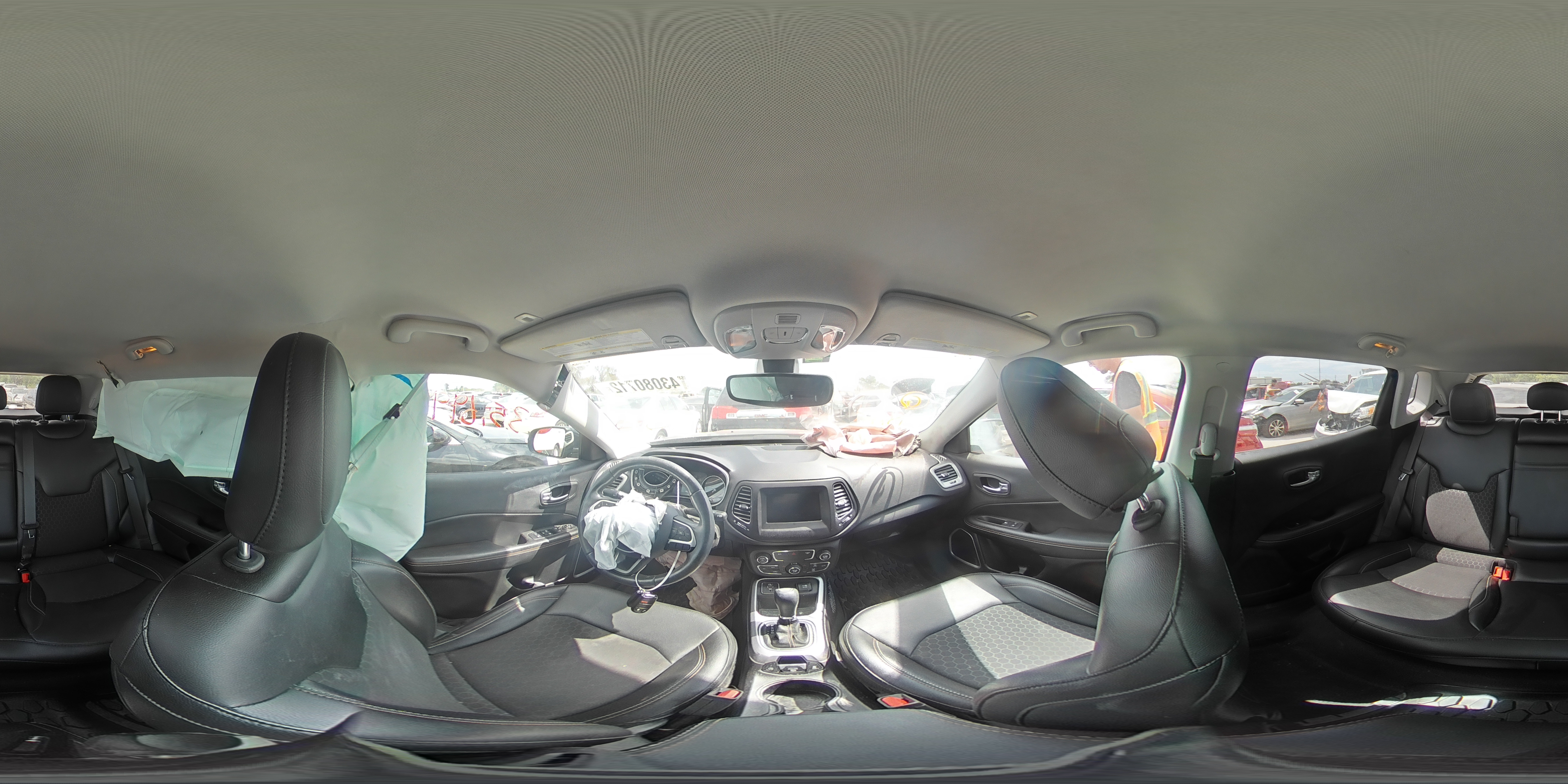 2019 JEEP COMPASS LA 3C4NJCBB1KT692357