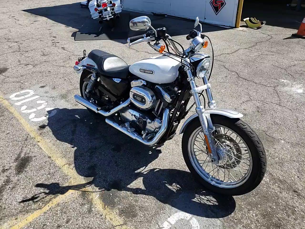2009 HARLEY-DAVIDSON XL1200 L 1HD1CX3339K418384