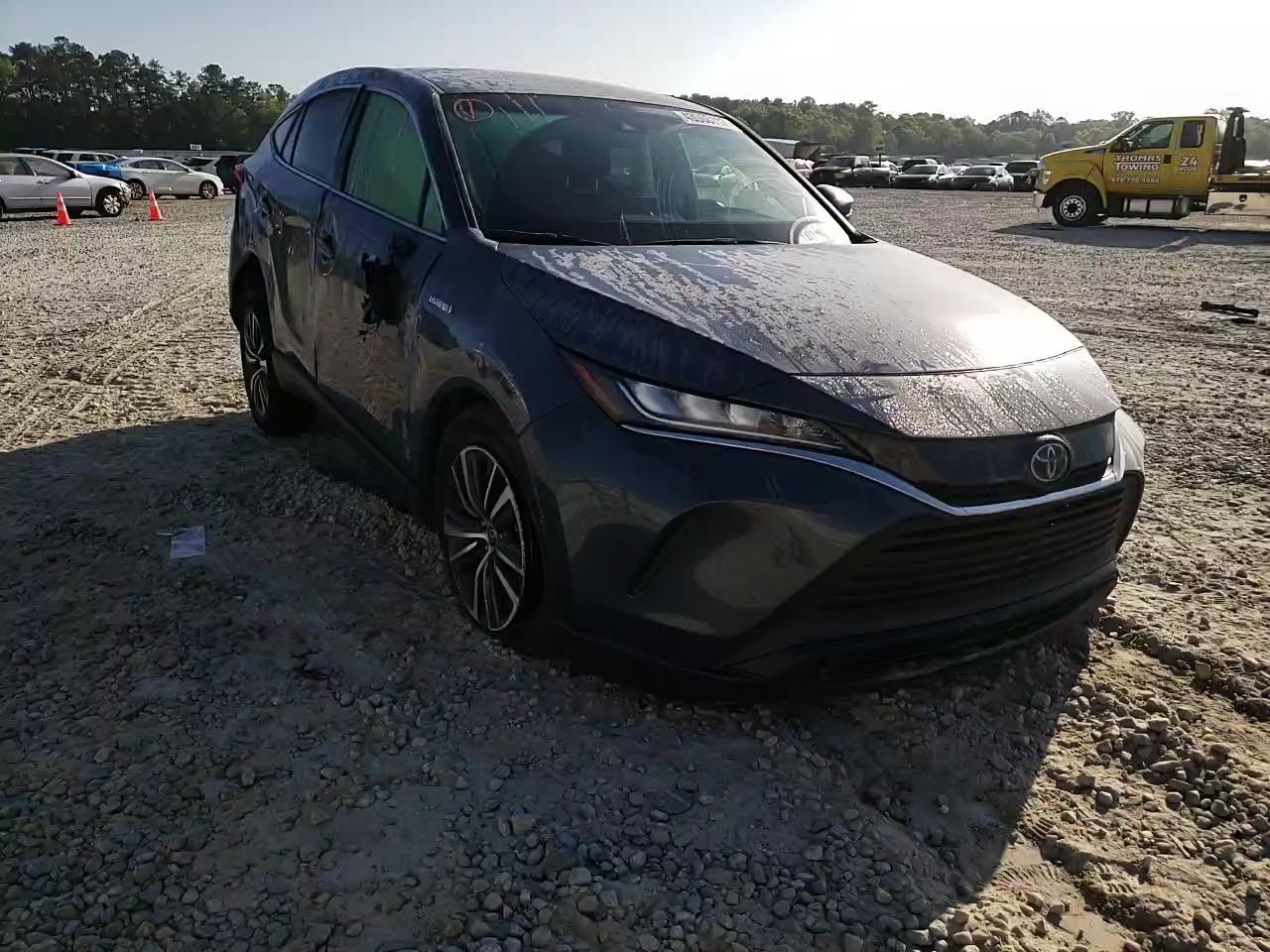 2021 TOYOTA VENZA LE/X JTEAAAAH5MJ026472