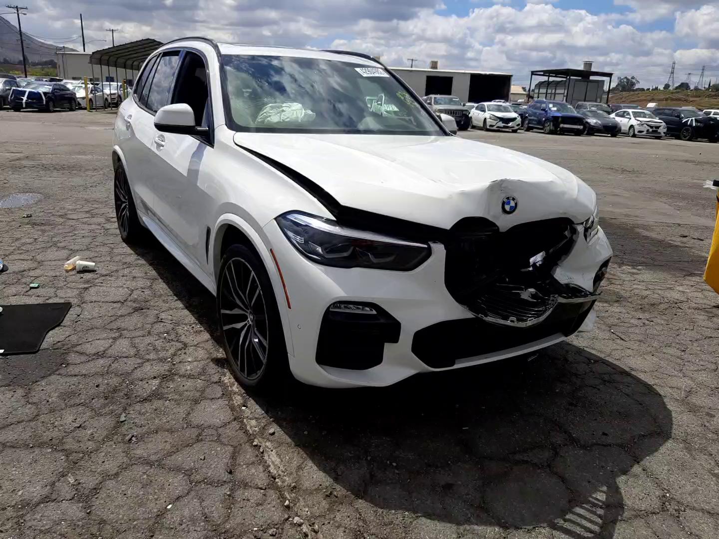 2019 BMW X5 XDRIVE4 5UXCR6C51KLL38357
