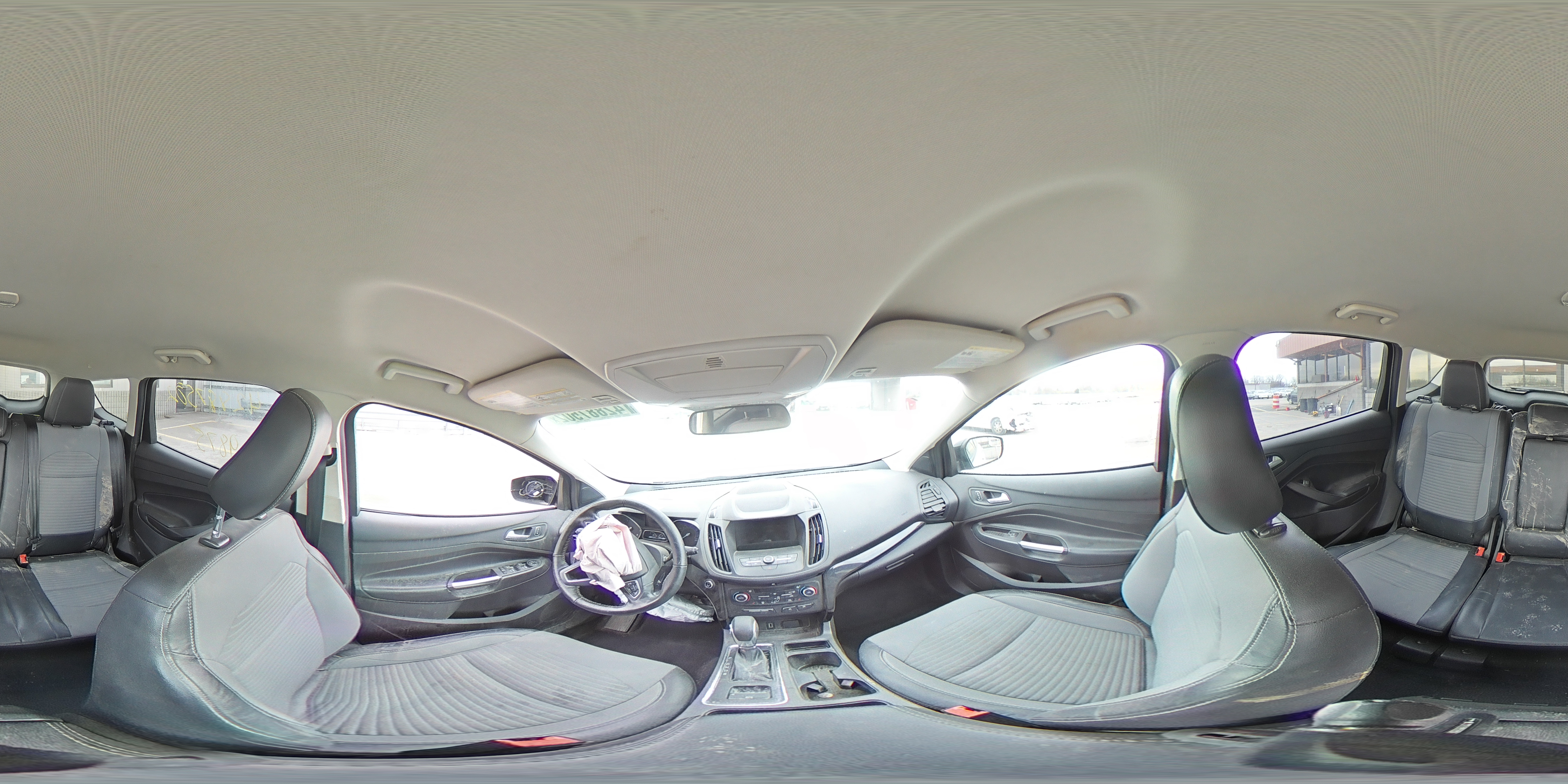 2019 FORD ESCAPE SE 1FMCU0GD8KUA64367