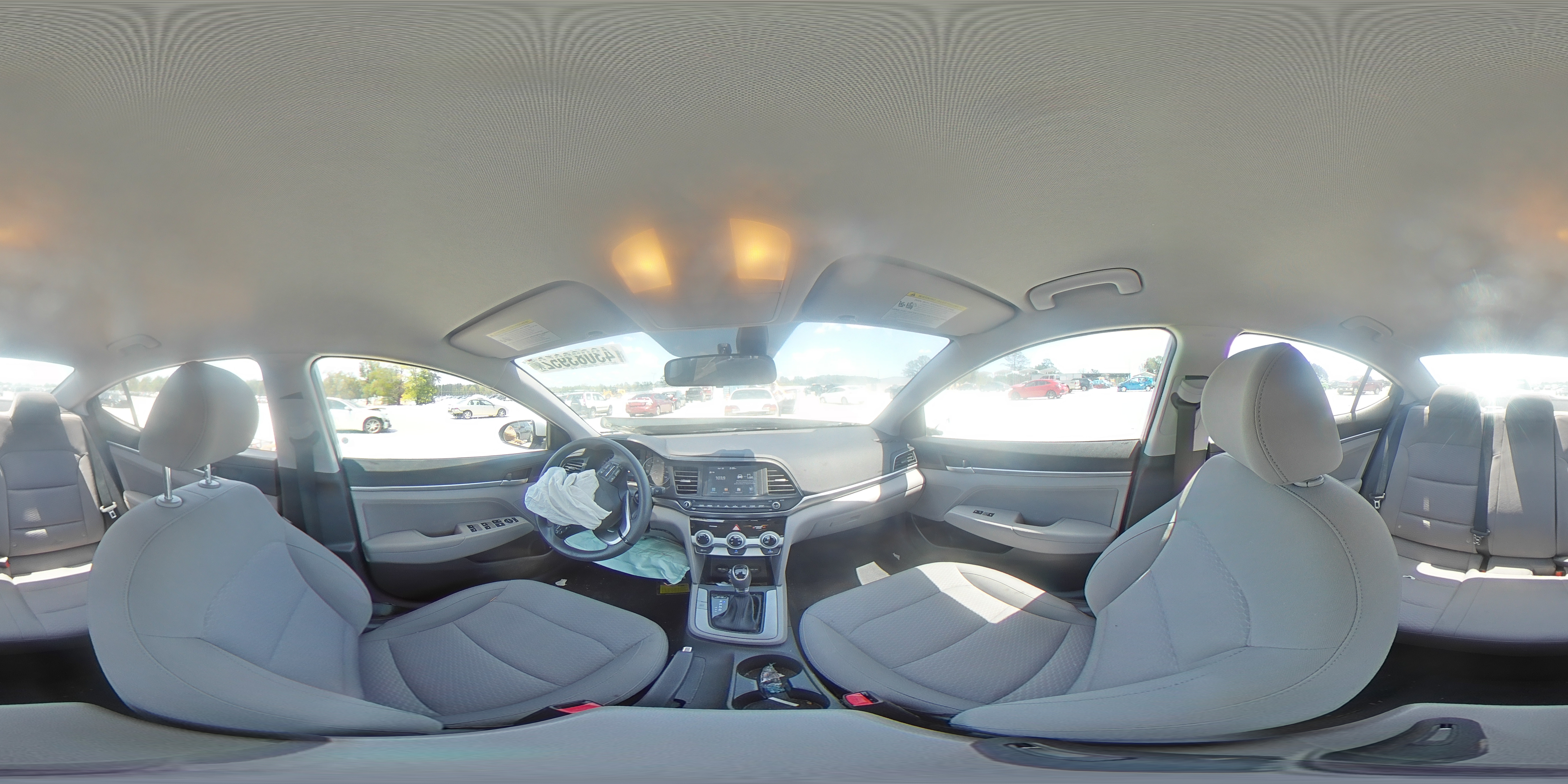 2019 HYUNDAI ELANTRA SE KMHD84LF4KU746430