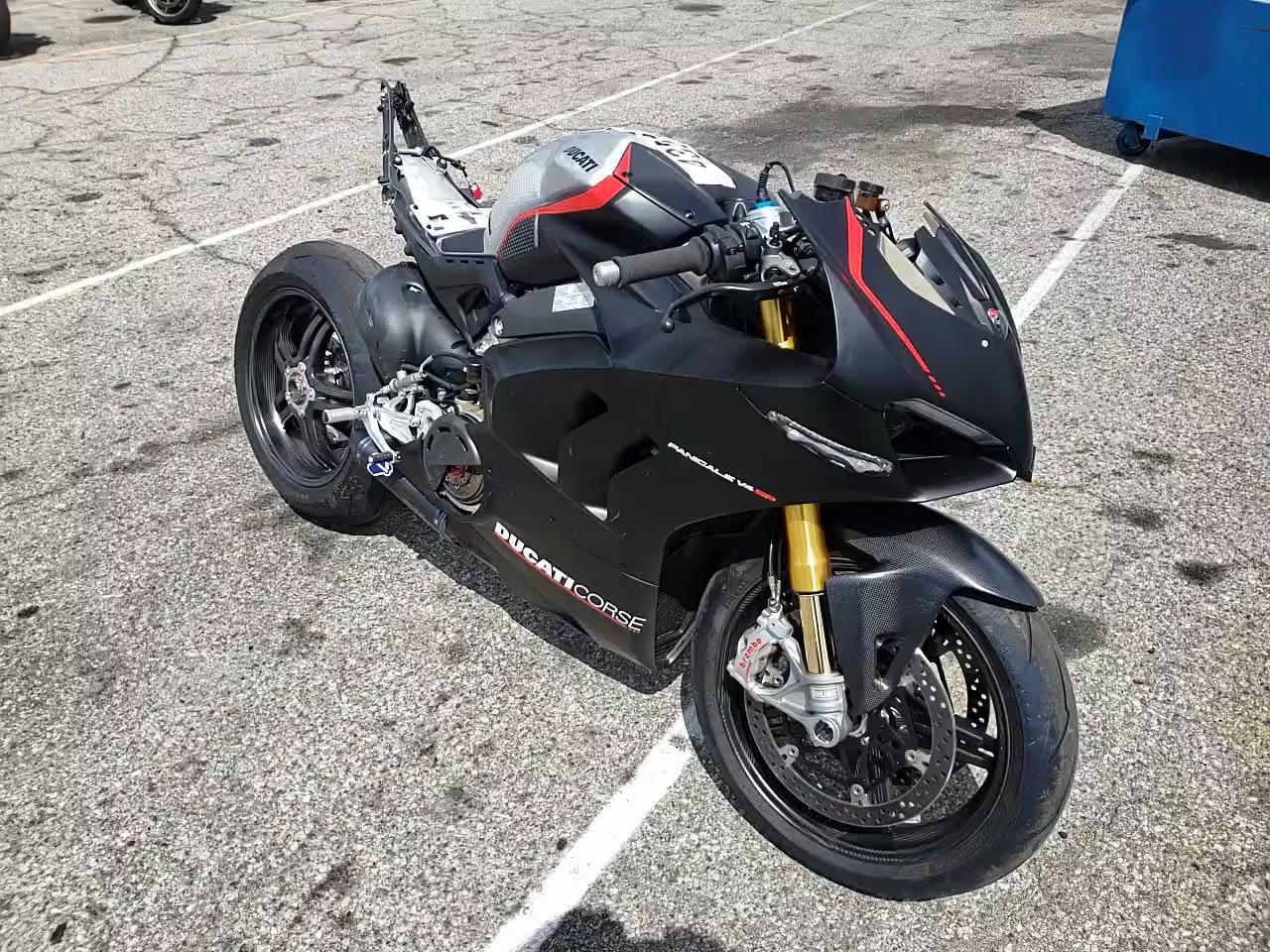 2021 DUCATI PANIGALE V ZDMDAGNW9MB001781