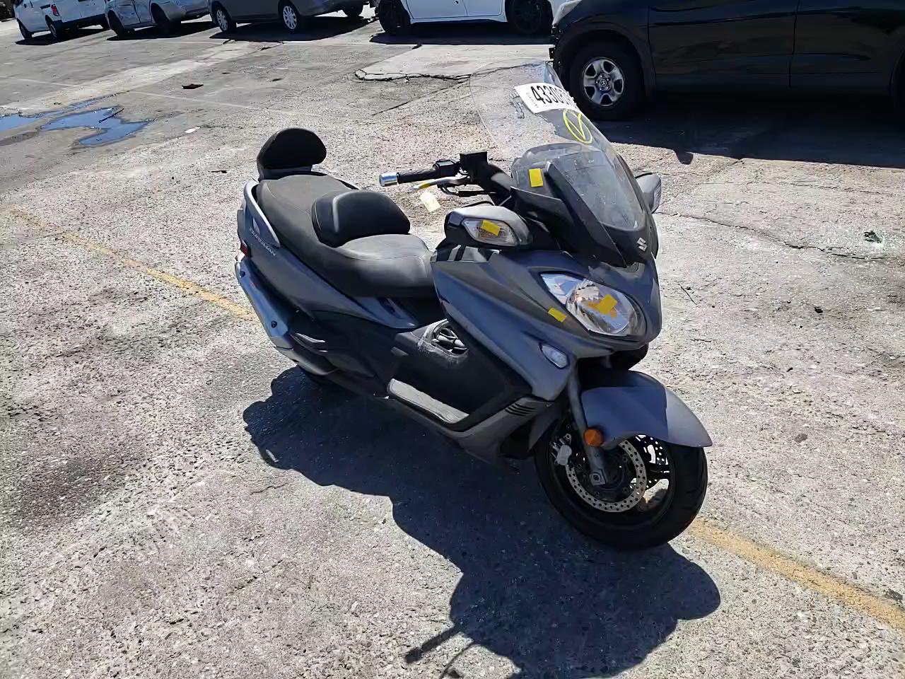 2015 SUZUKI AN650 A JS1CP51B5F2100432