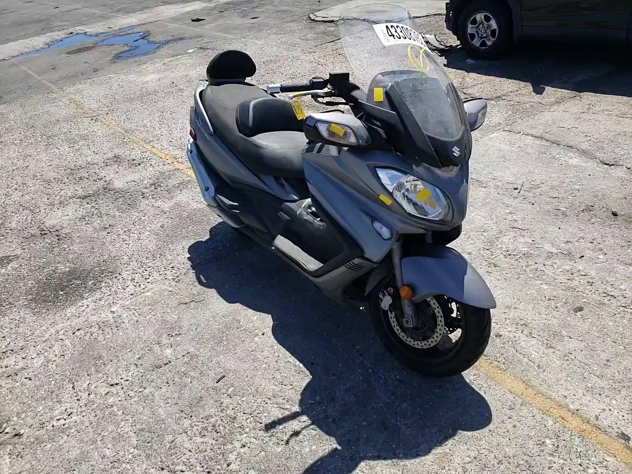 2015 SUZUKI AN650 A JS1CP51B5F2100432
