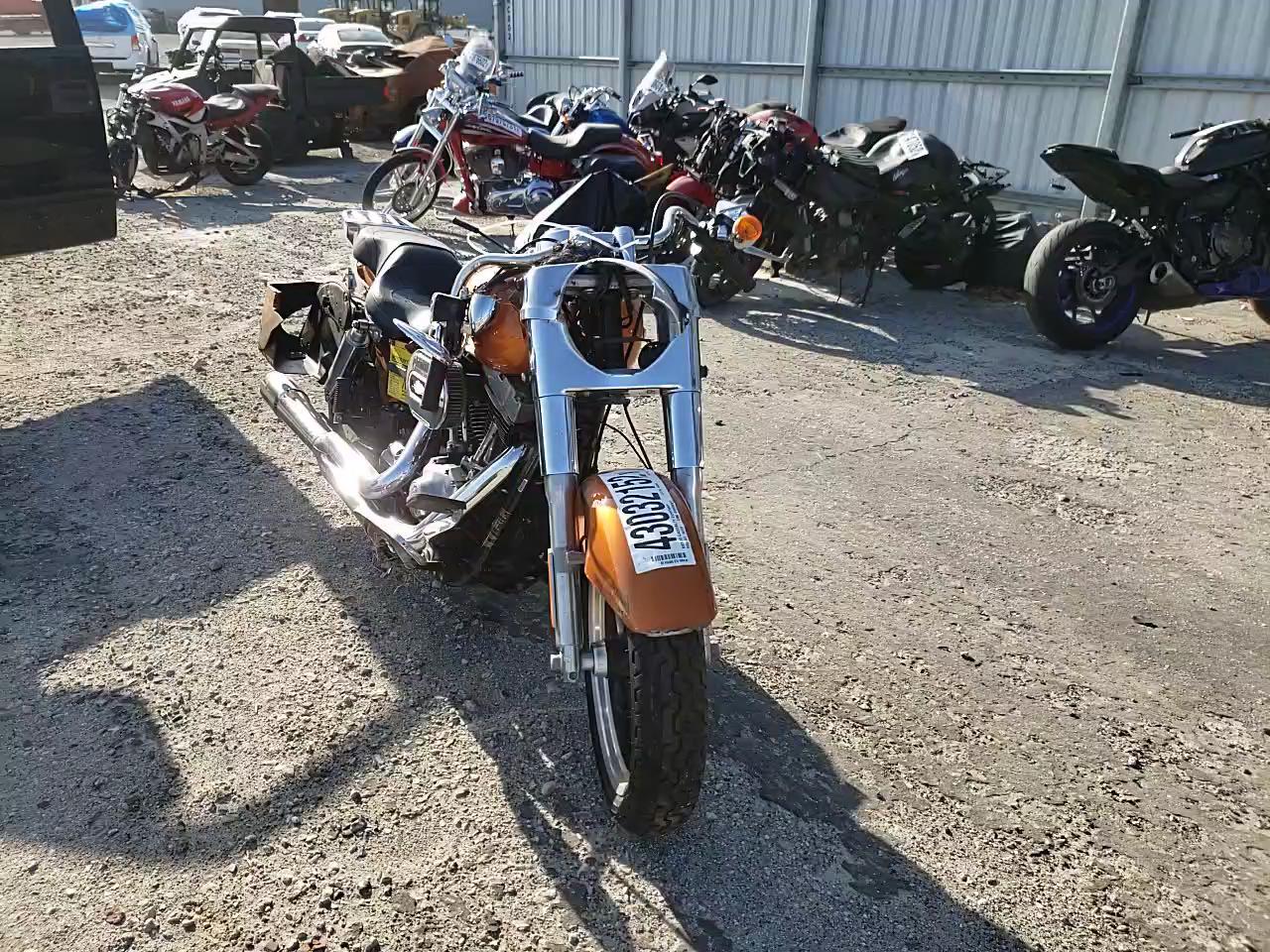 2014 HARLEY-DAVIDSON FLD SWITCH 1HD1GZM16EC301481