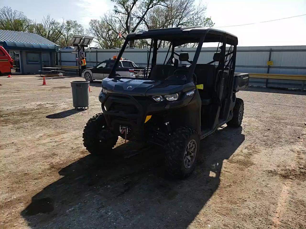 2020 CAN-AM DEFENDER M 3JBURAX41LK001941