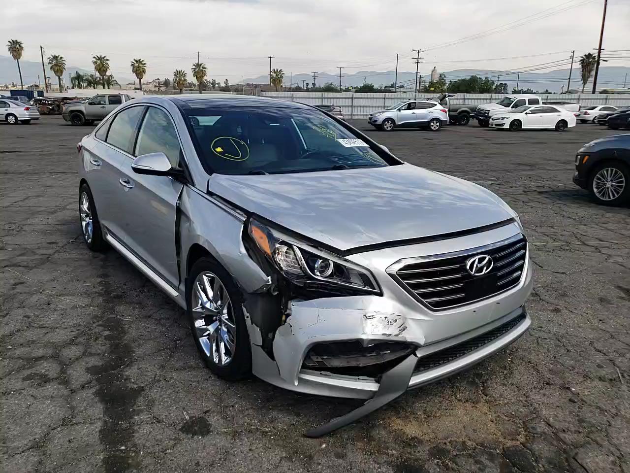 2015 HYUNDAI SONATA SPO 5NPE34AB4FH188599