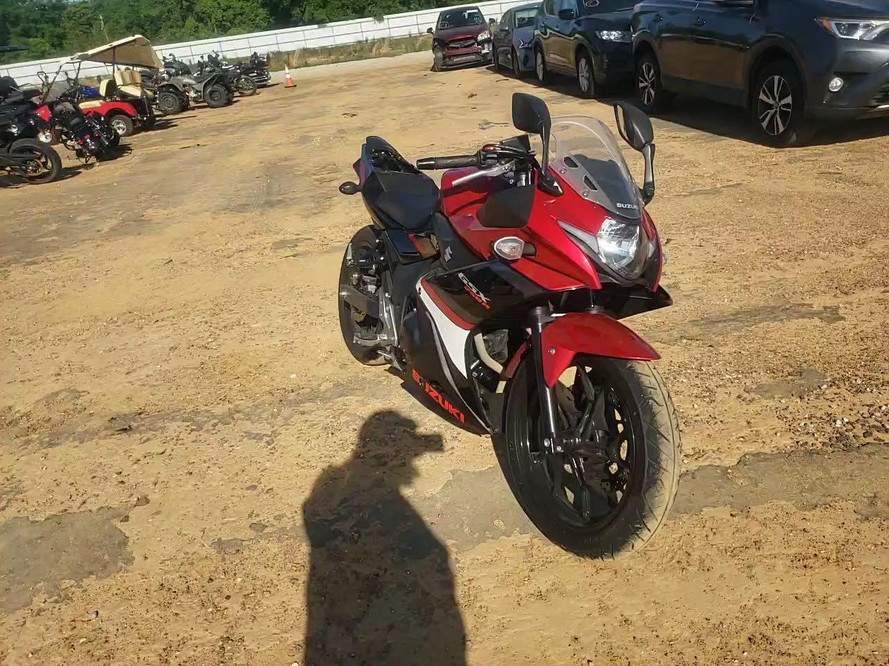 2019 SUZUKI GSX250R M LC6DN11A8K1100128