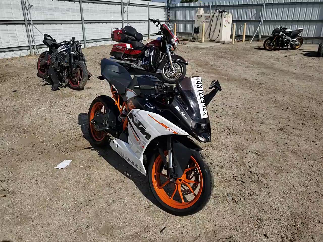 2015 KTM 390 DUKE MD2JYJ40XFC224116
