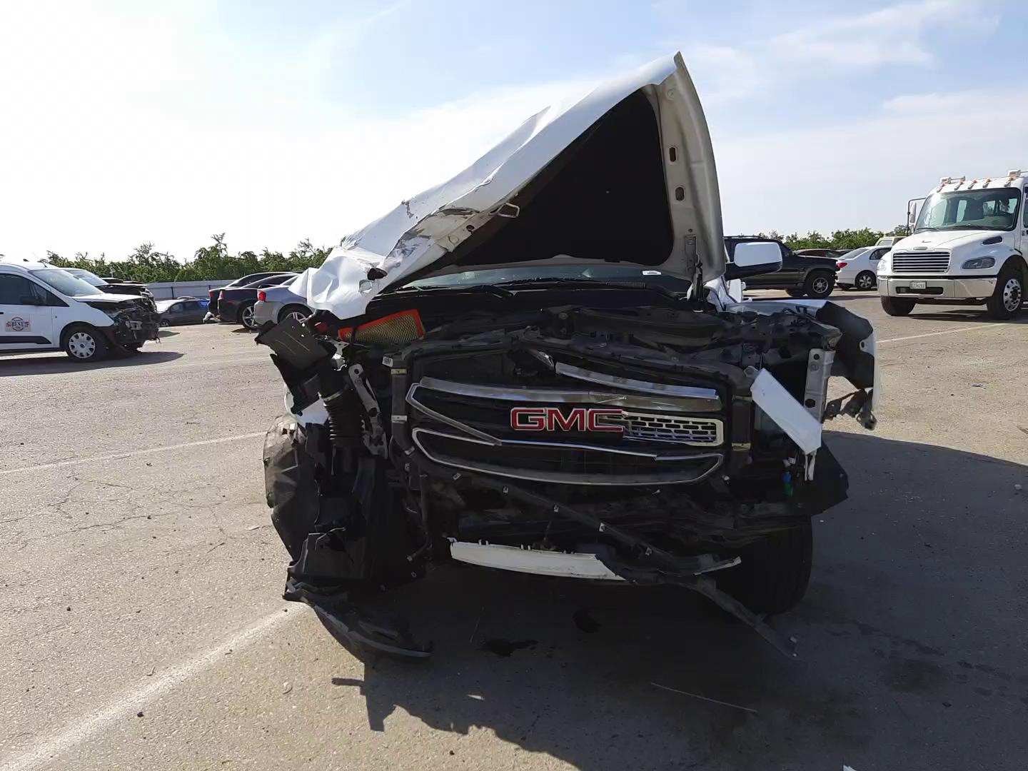2018 GMC YUKON SLE 1GKS1AEC9JR191918