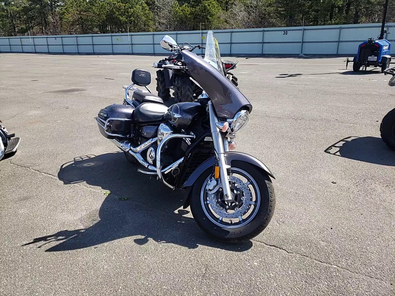 2014 YAMAHA XVS1300 CT JYAVP32E9EA004251
