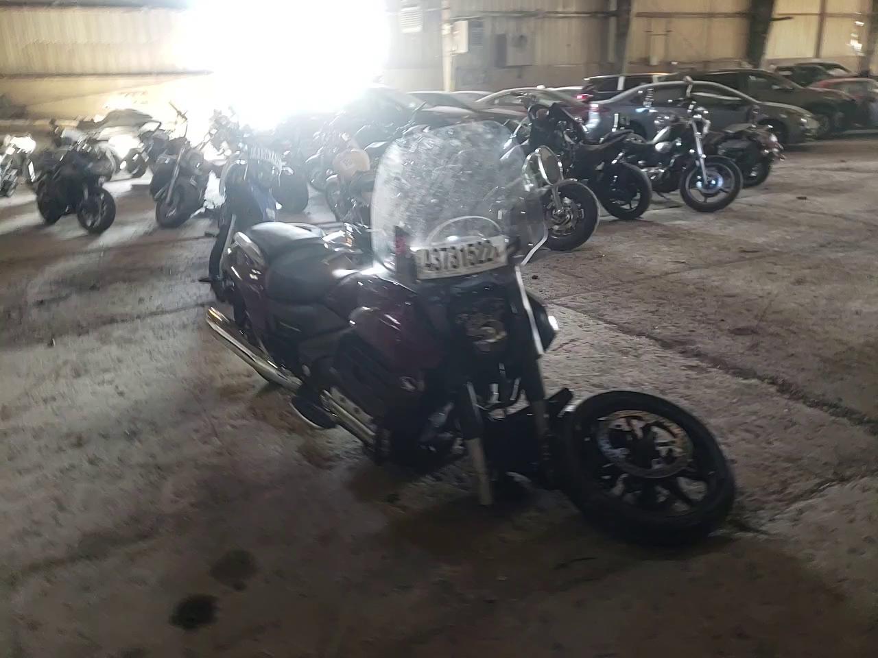 2014 HONDA GL1800 C JH2SC6807EK001172