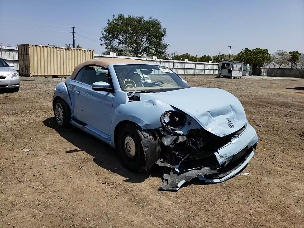 2016 VOLKSWAGEN BEETLE S/S 3VW517AT1GM801173