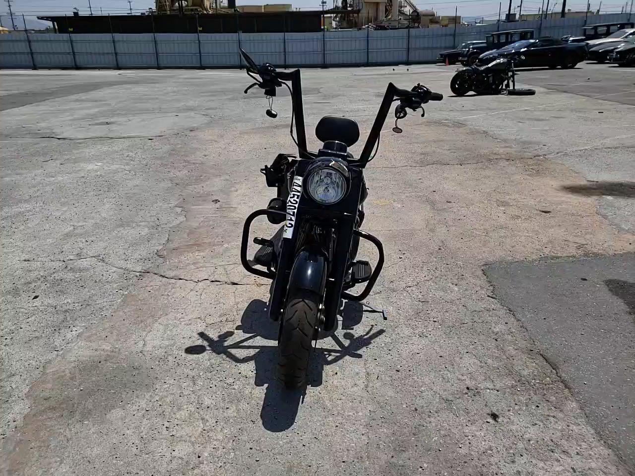 2020 HARLEY-DAVIDSON FLHRXS 1HD1KVP20LB602245