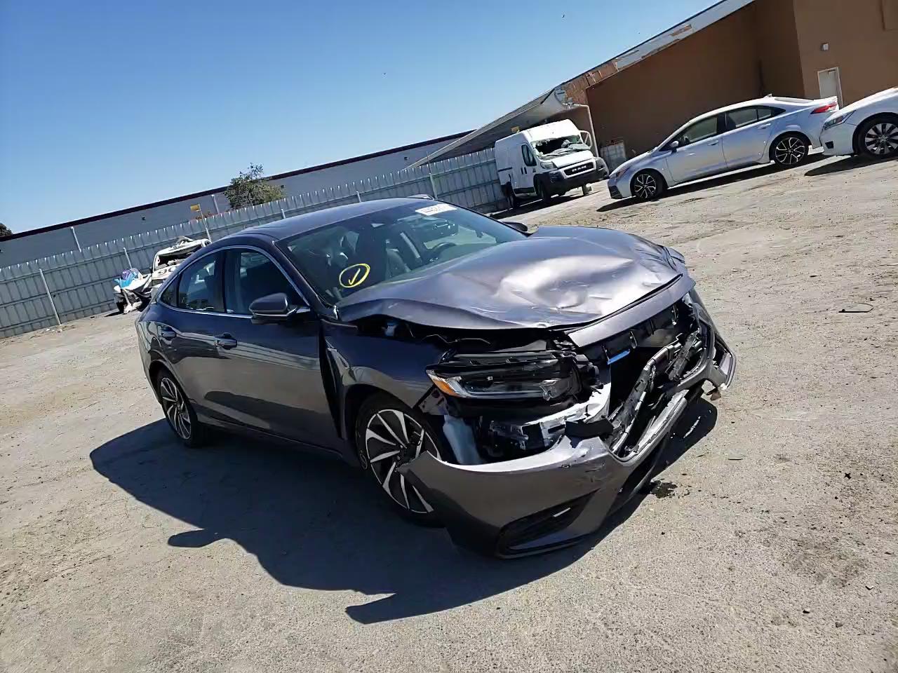 2020 HONDA INSIGHT TO 19XZE4F93LE003024