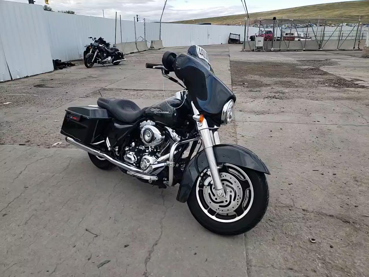 2007 HARLEY-DAVIDSON FLHX 1HD1KB4177Y683306
