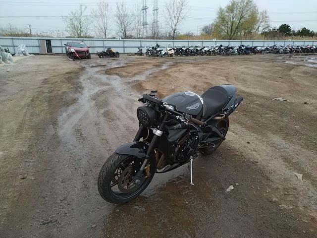 2009 TRIUMPH MOTORCYCLE STREET TRI SMTD02NE49J375920
