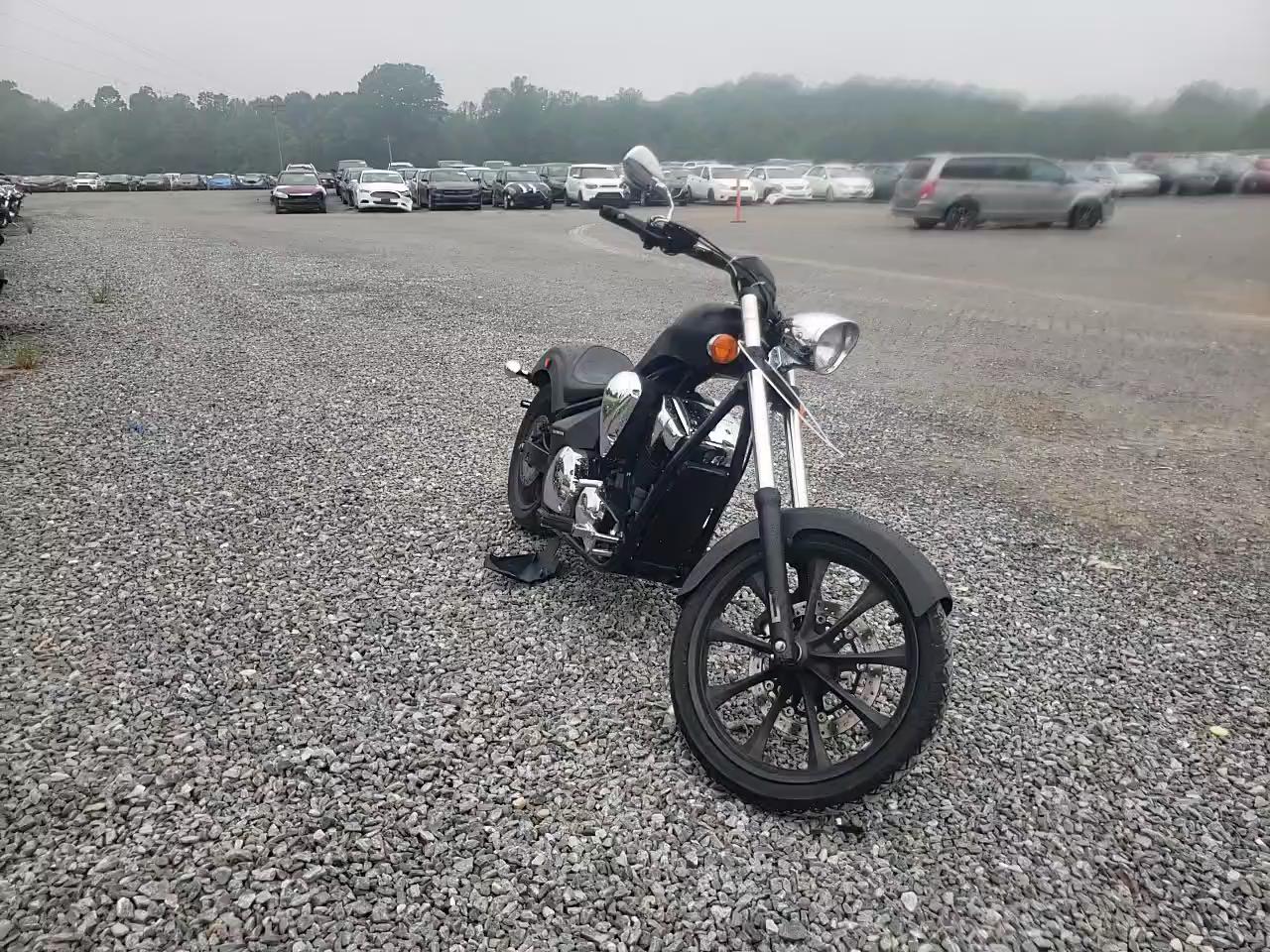 2017 HONDA VT1300 CX JH2SC6120HK200306