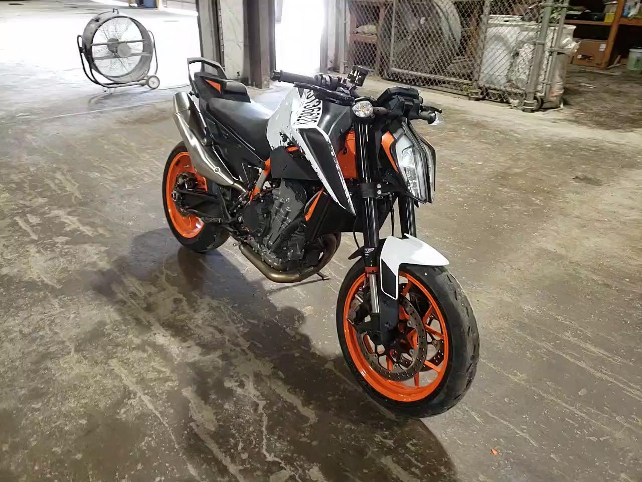 2020 KTM 890 DUKE R VBKTU9402LM800200