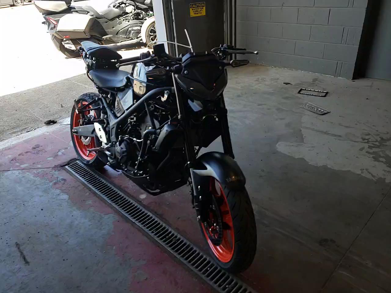 2021 YAMAHA MT-03 MH3RH20Y8MK004603